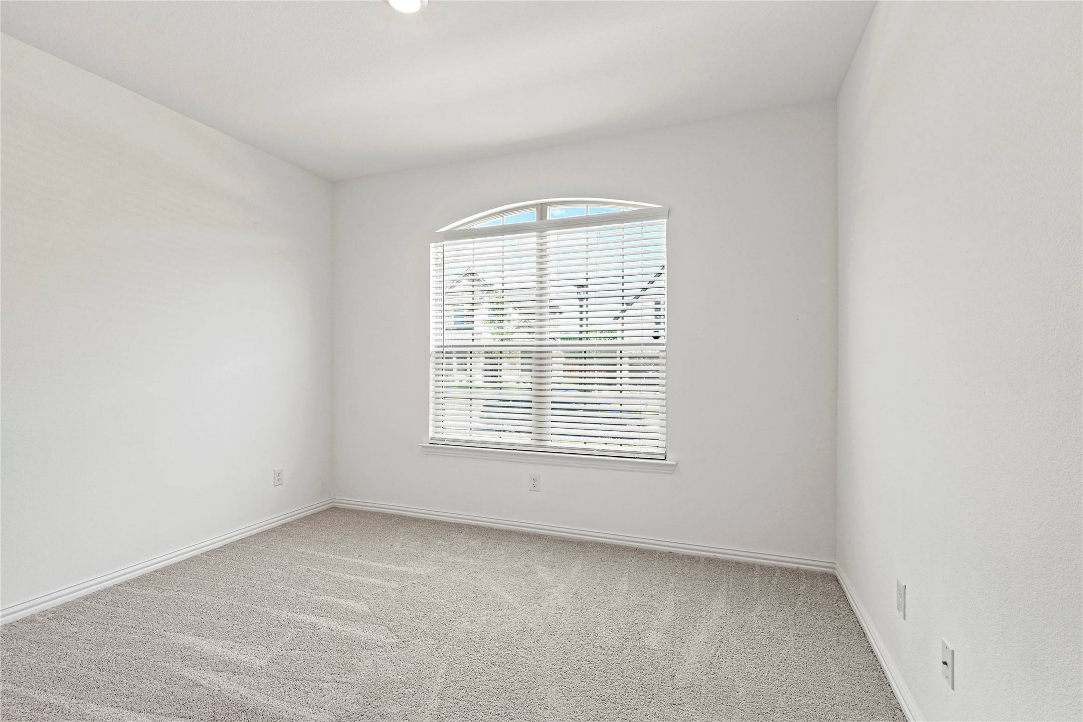 Little Elm, TX 75068,1804 Roadrunner DR