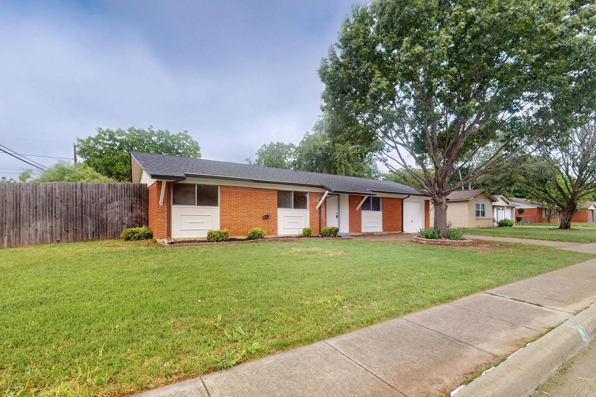 North Richland Hills, TX 76180,5101 Cloyce CT