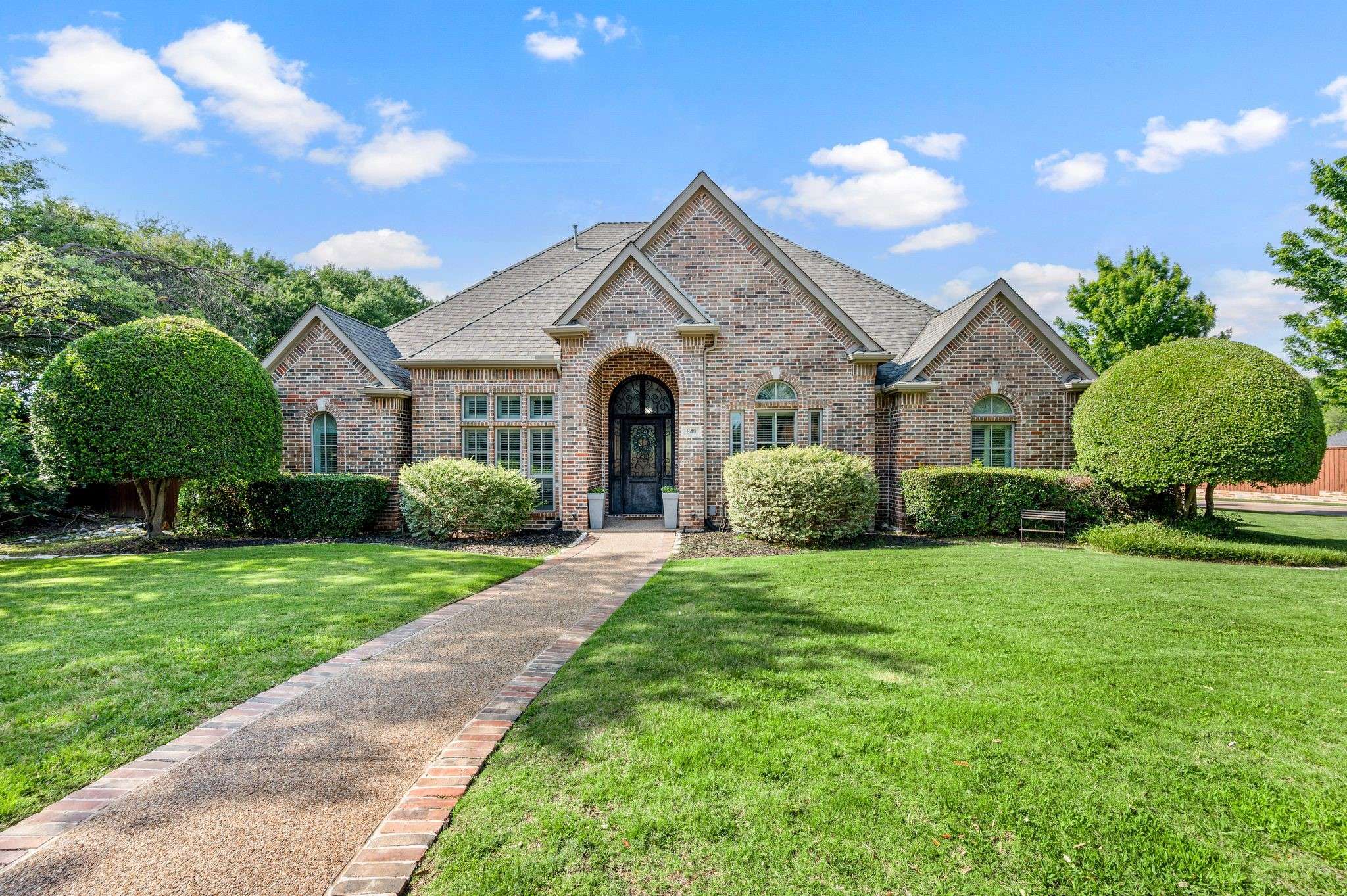 Coppell, TX 75019,840 Falcon LN