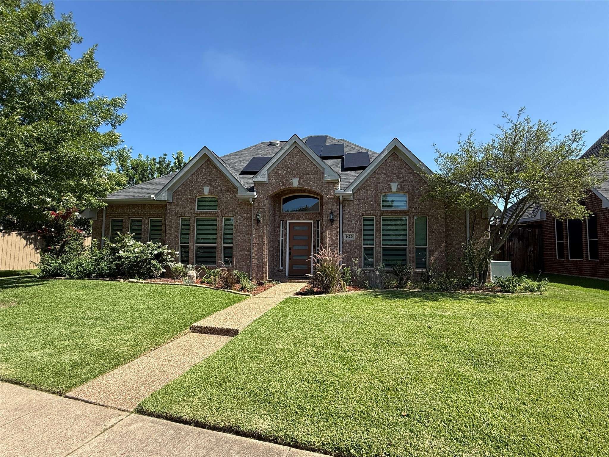 Carrollton, TX 75007,1420 Santa Fe TRL