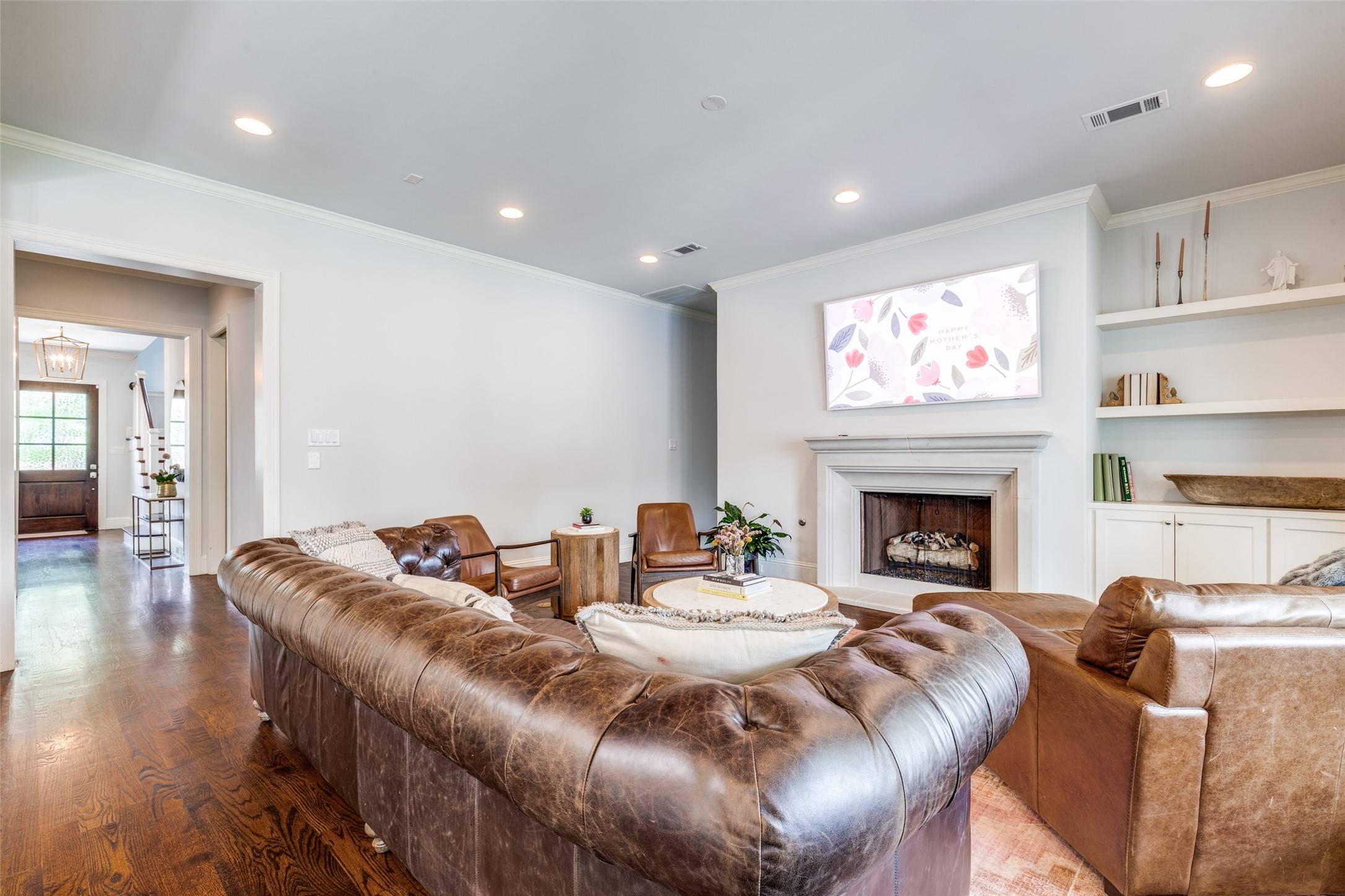Dallas, TX 75220,3929 Lively LN