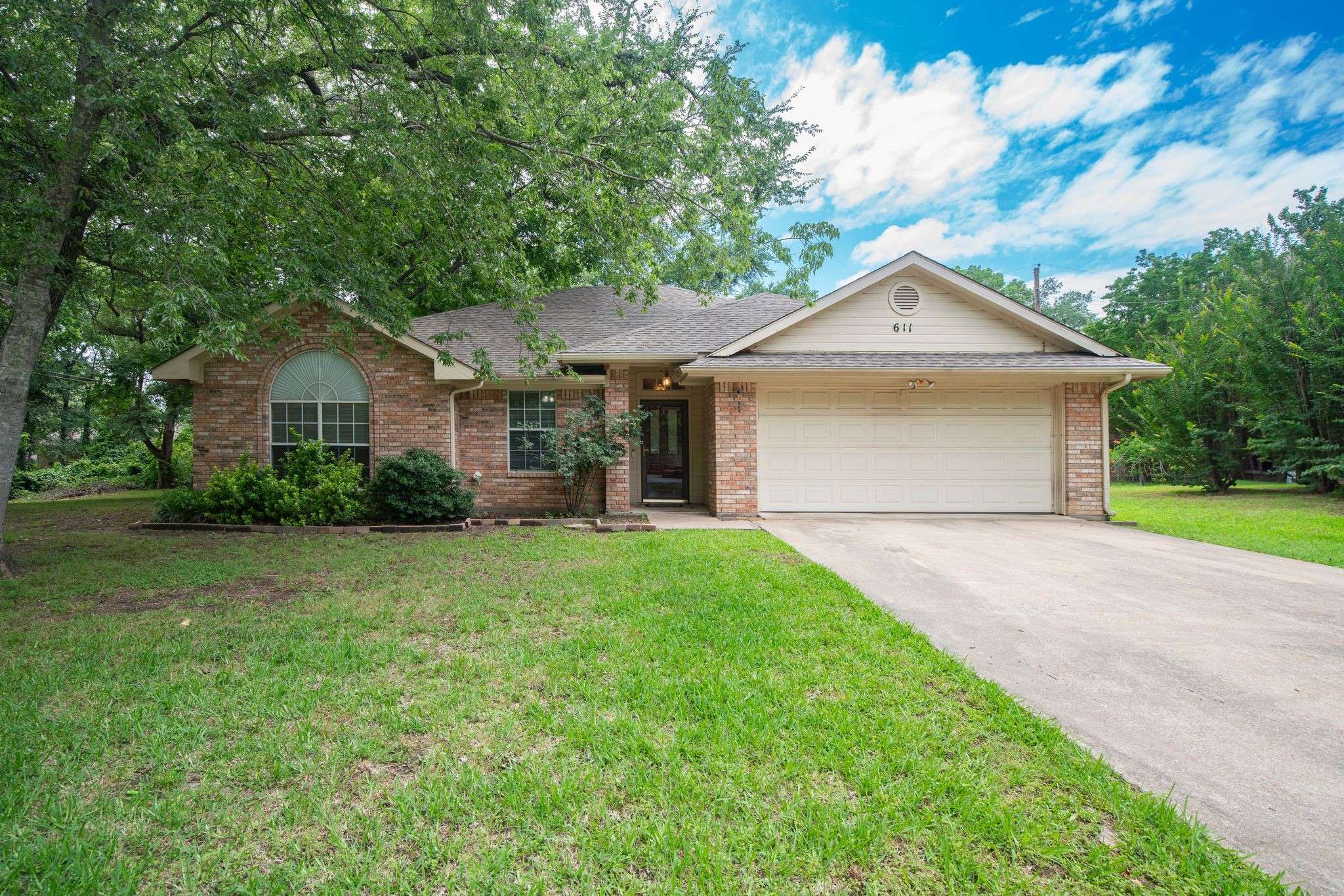Greenville, TX 75402,611 Tracy ST