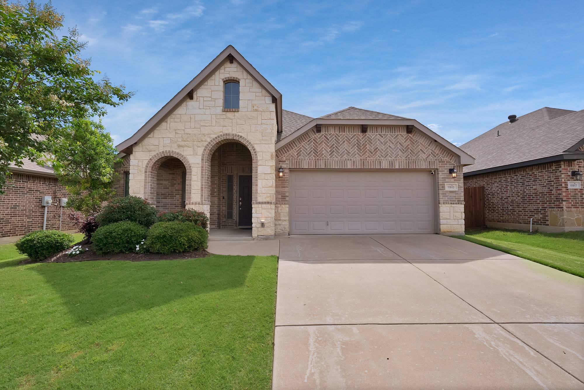 Burleson, TX 76028,11913 Bellegrove RD