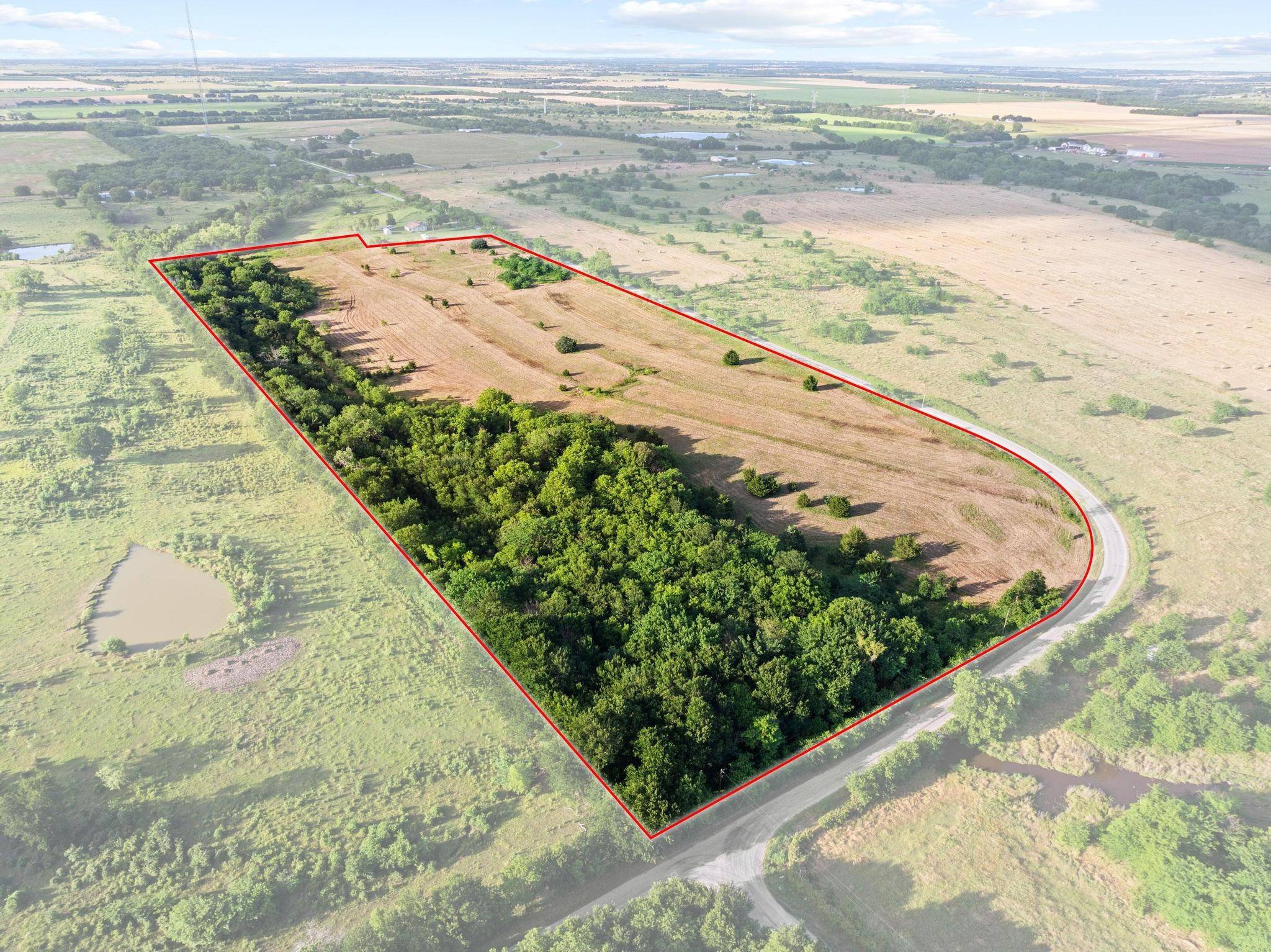 Collinsville, TX 76233,24.95 acres McFarlin RD