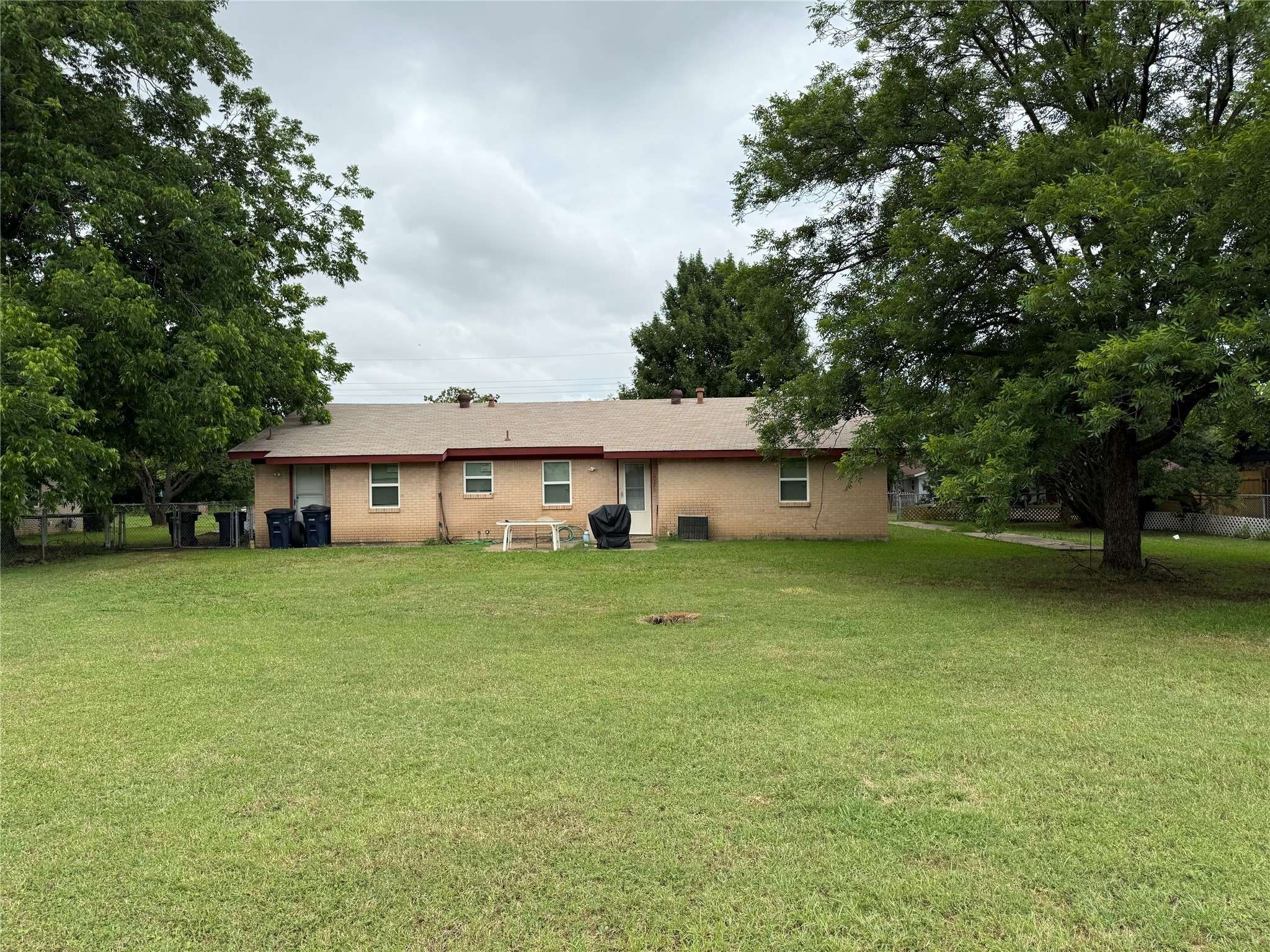 Fort Worth, TX 76028,900 Crockett DR