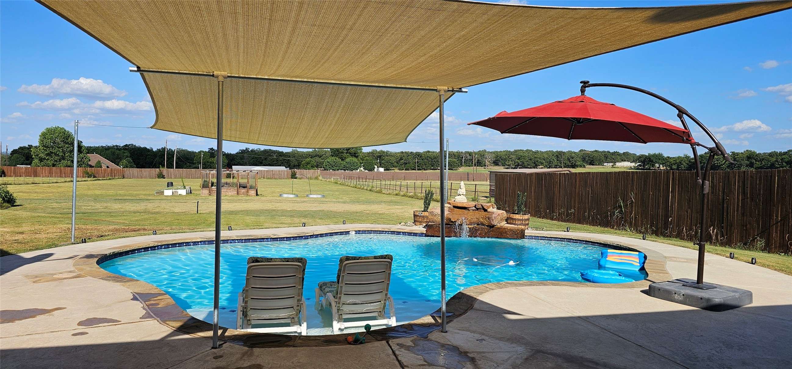 Paradise, TX 76073,531 School House RD