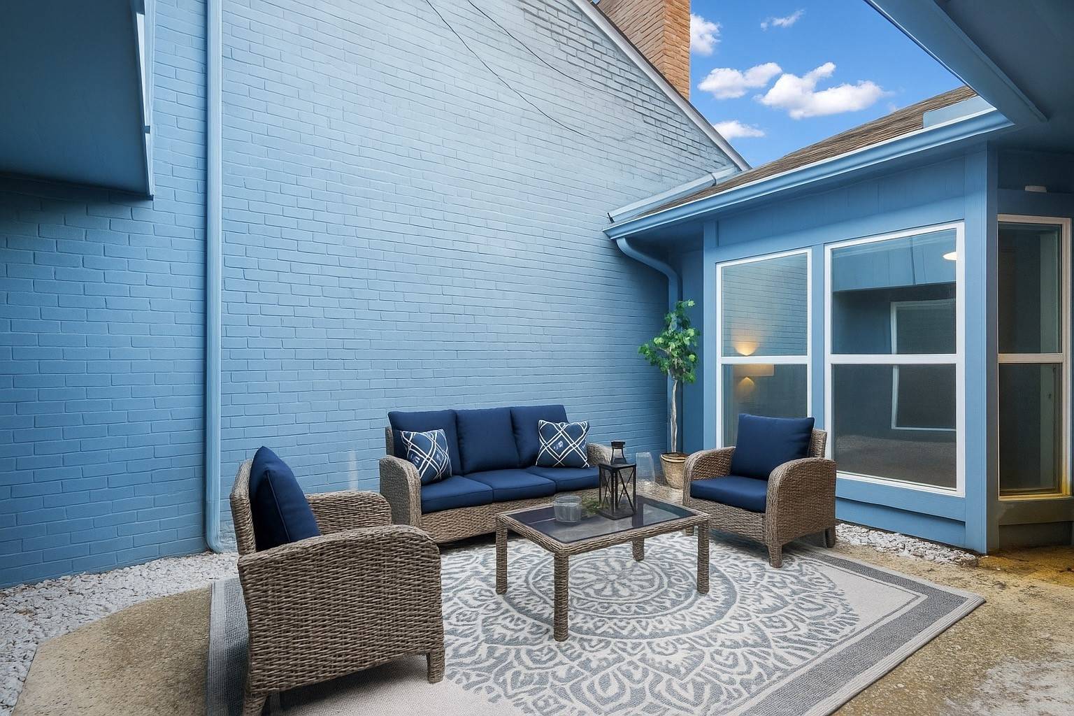 Dallas, TX 75248,6853 Anglebluff CIR
