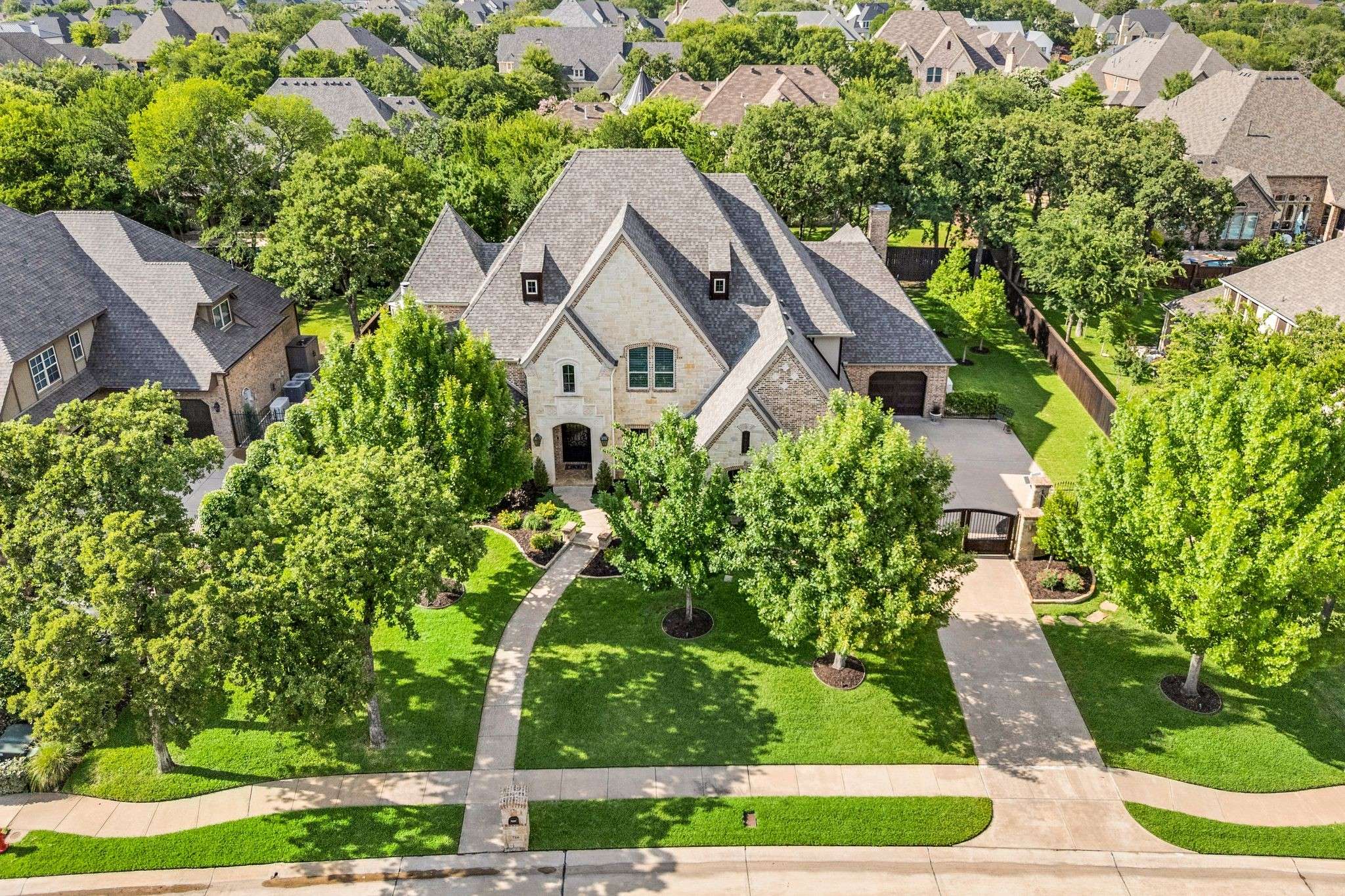 Colleyville, TX 76034,716 Tappen Shire