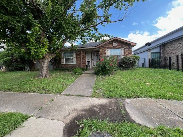 Dallas, TX 75217,10308 Shayna DR