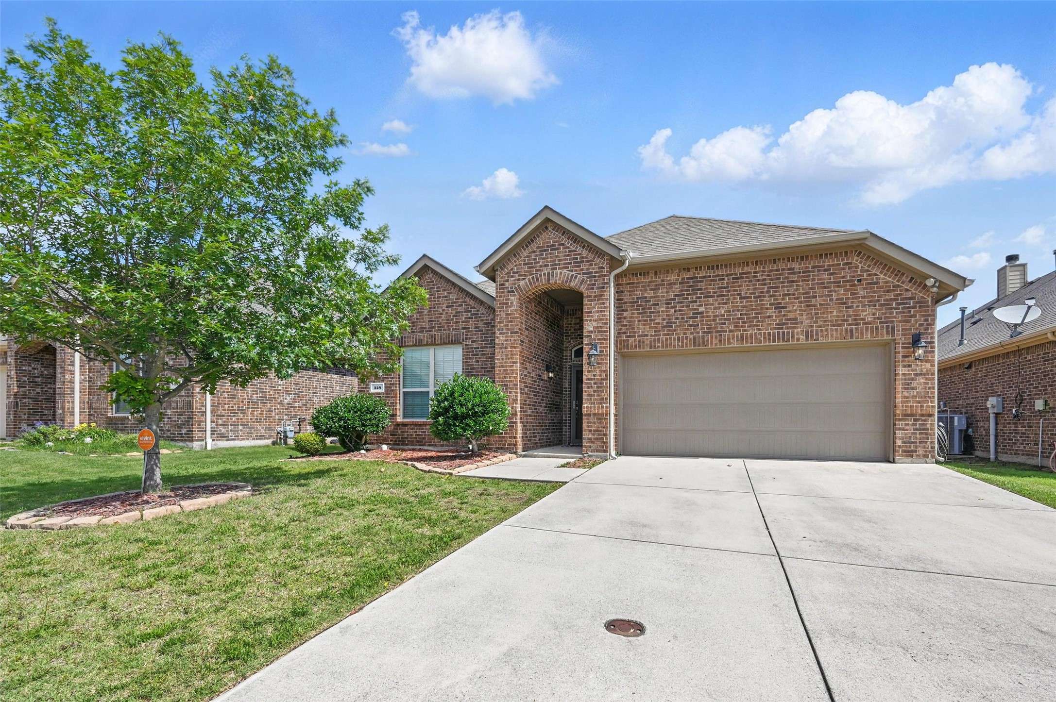Fate, TX 75189,528 England ST
