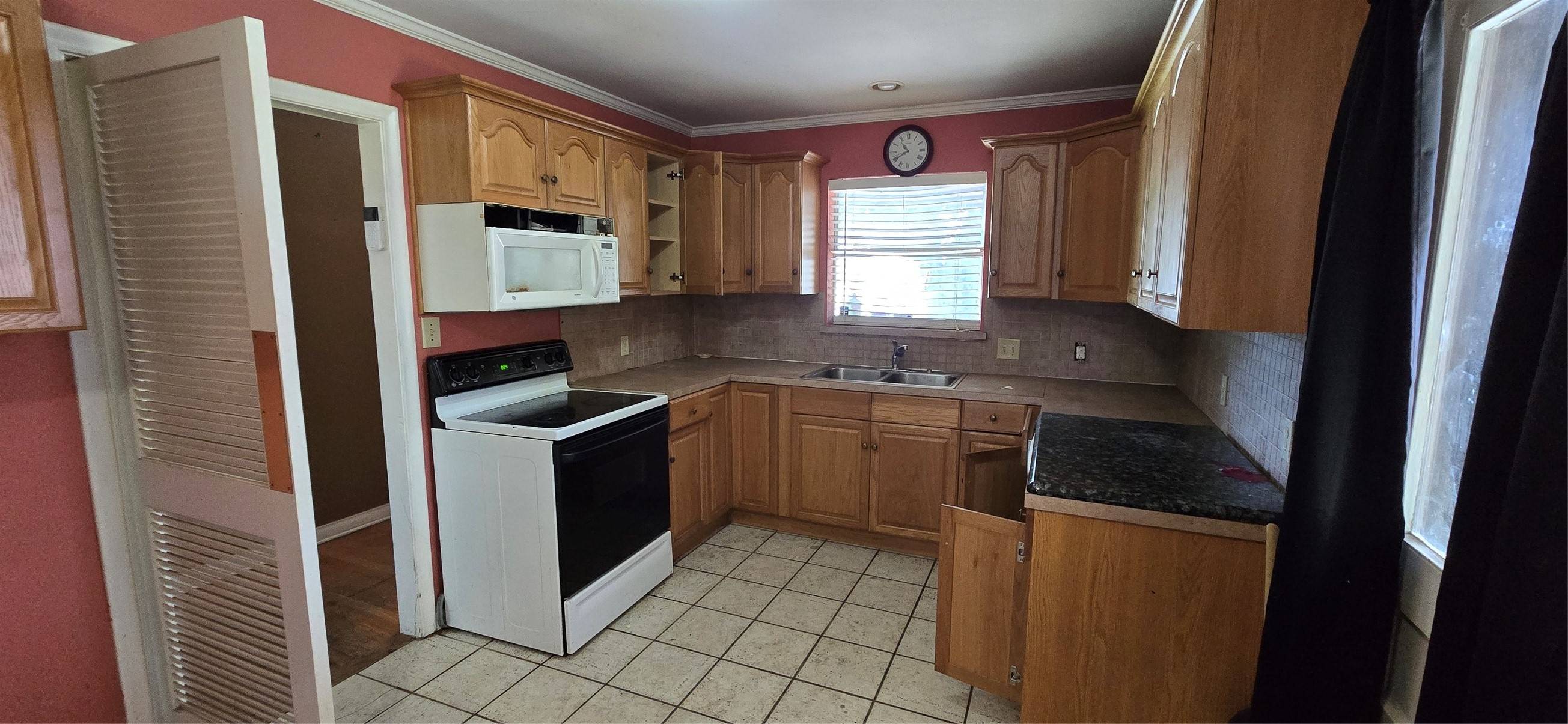 Dallas, TX 75228,2245 Highwood DR
