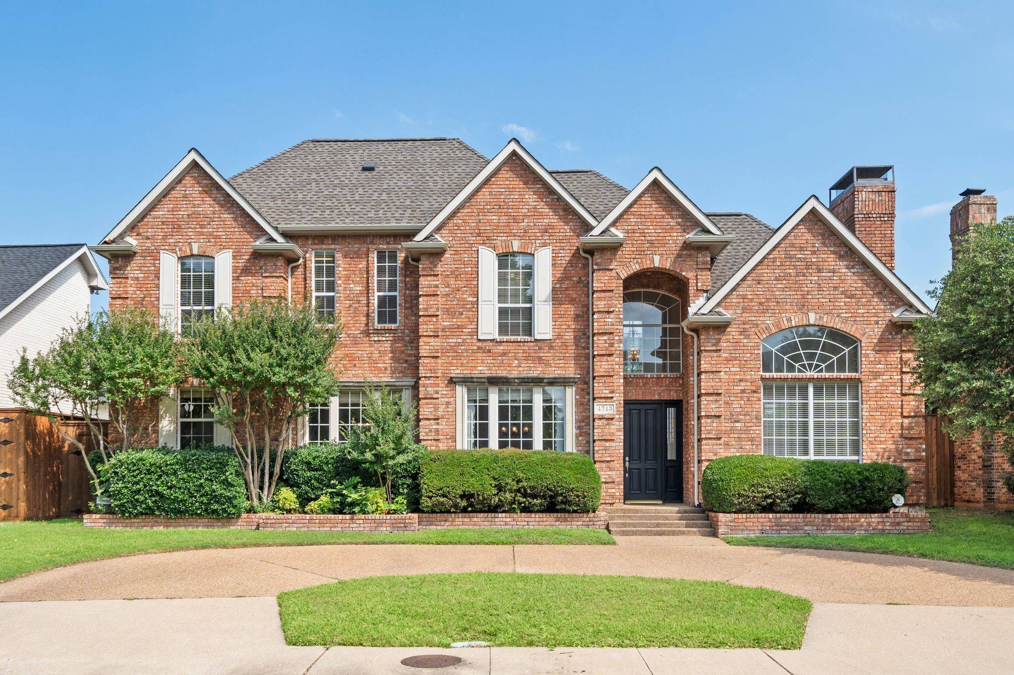 Dallas, TX 75287,4743 Holly Tree DR