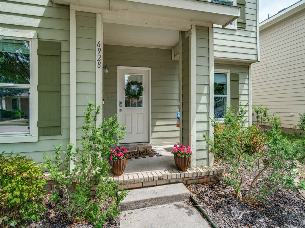 Mckinney, TX 75070,6928 Planters Row DR