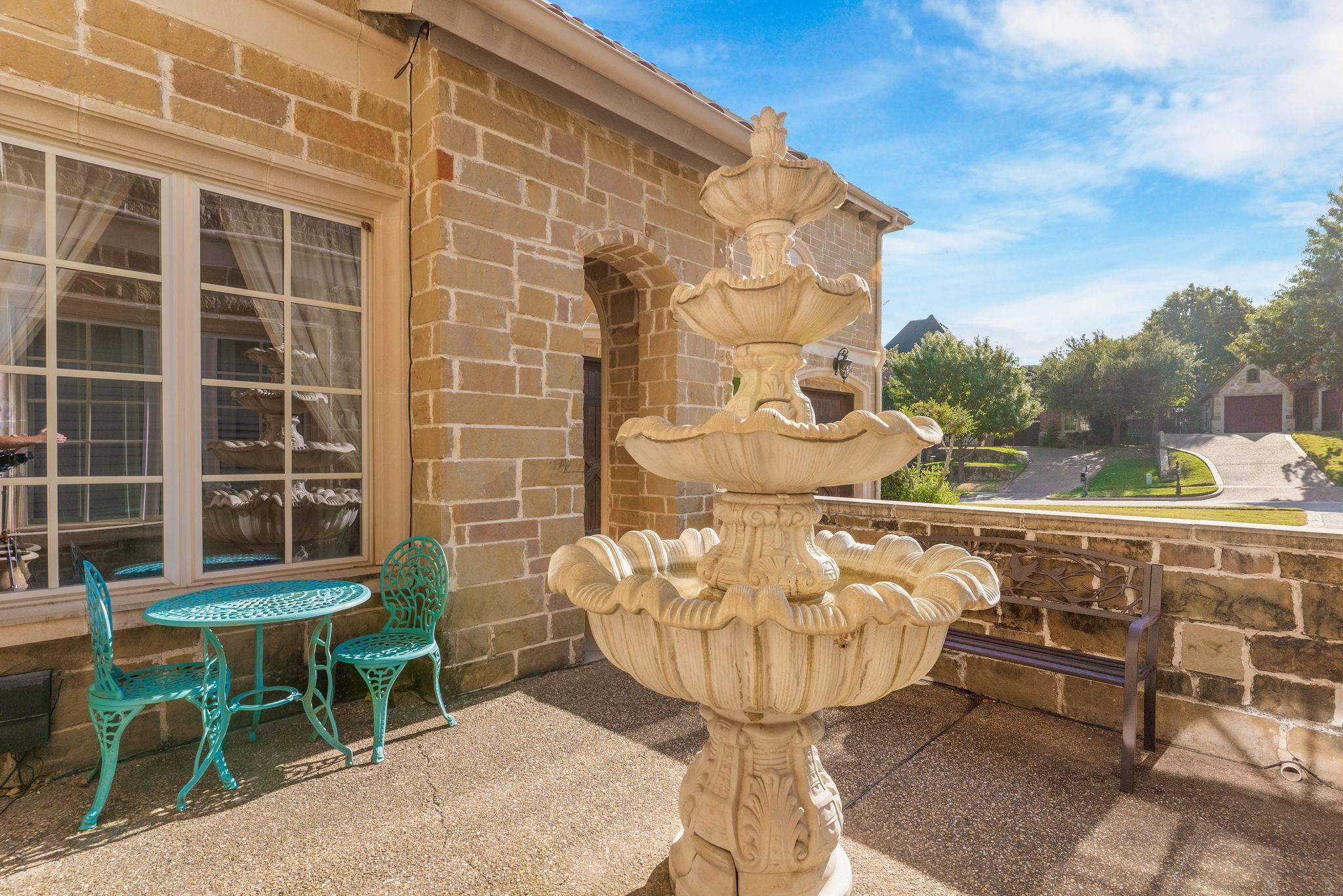 Cedar Hill, TX 75104,917 Belclaire CIR