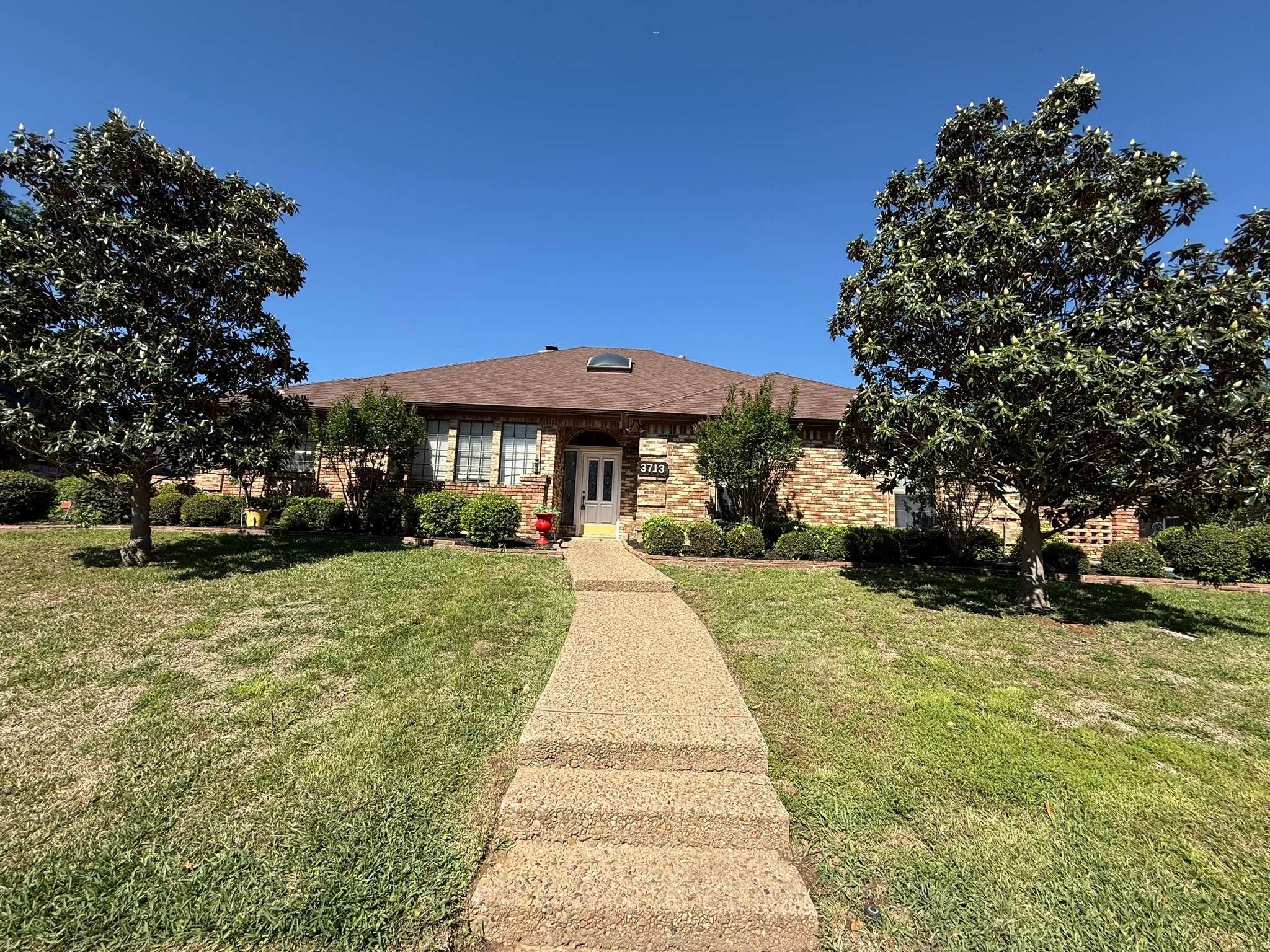 Bedford, TX 76021,3713 Laurel LN