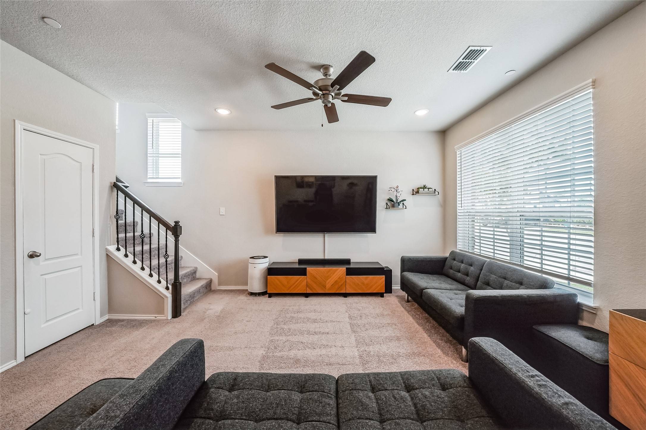 Lewisville, TX 75077,1291 Lamar DR