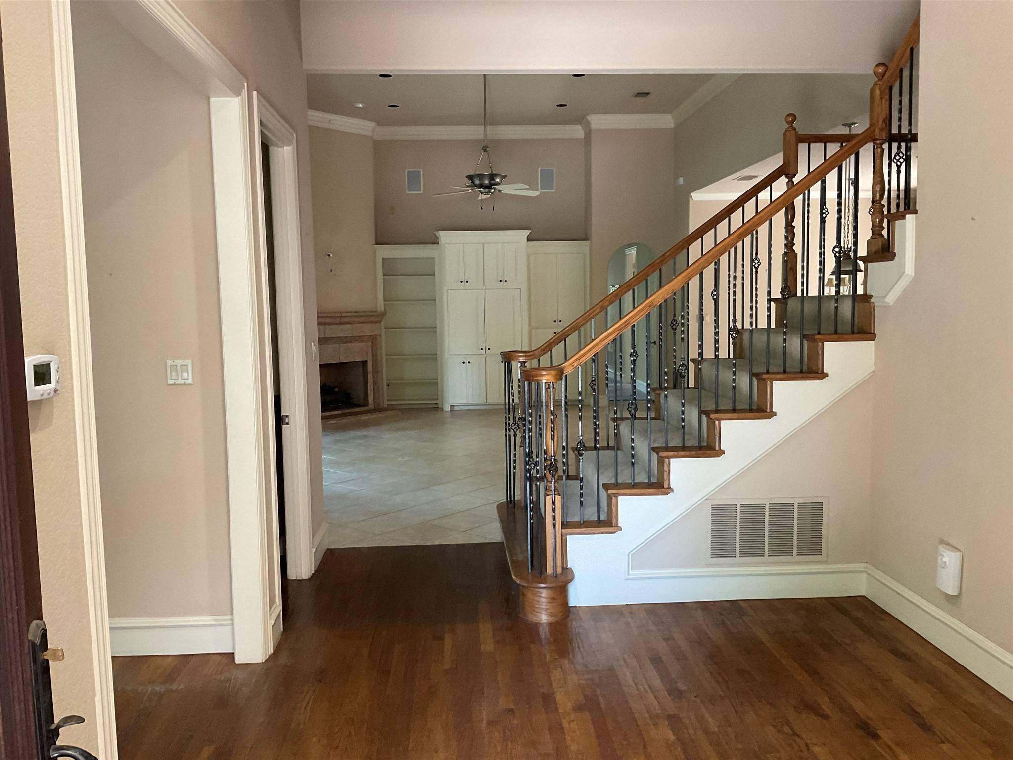 Fort Worth, TX 76107,5704 El Campo AVE