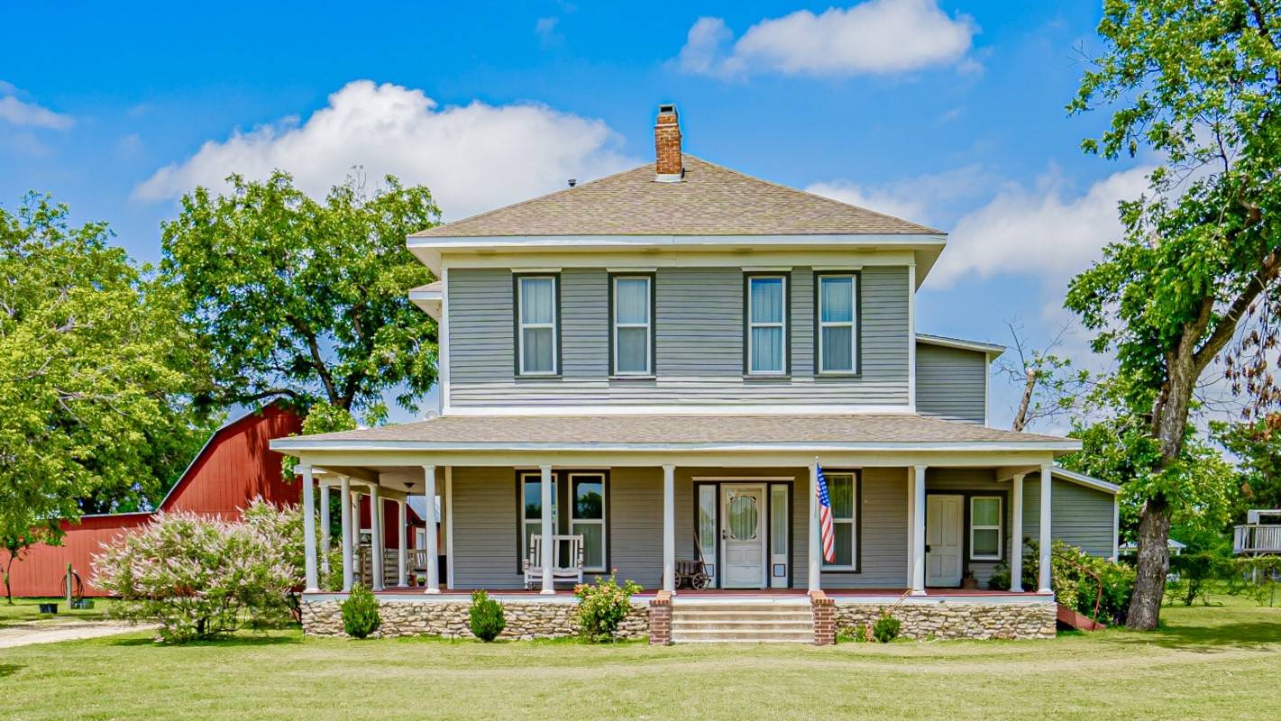 Dublin, TX 76446,604 W Clinton ST