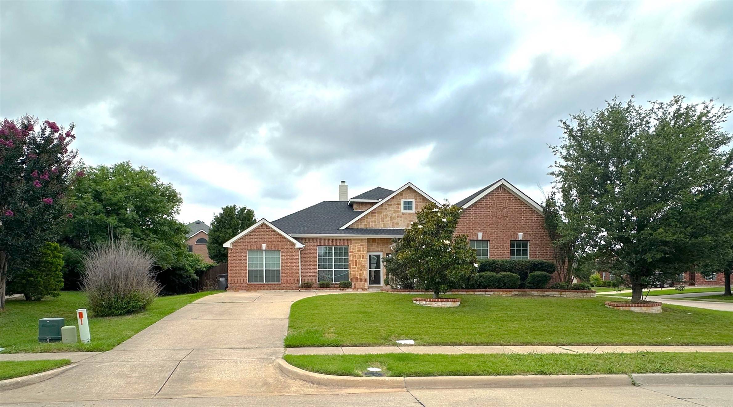 Allen, TX 75002,1579 Poets WAY