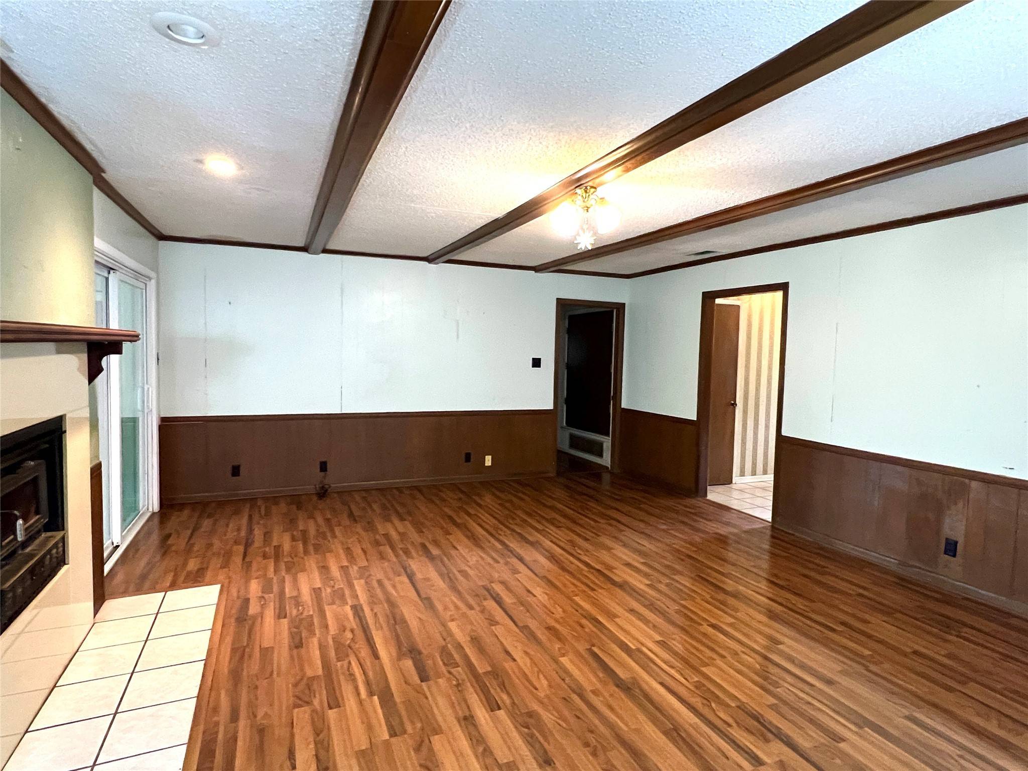 Sherman, TX 75092,1614 Andy DR