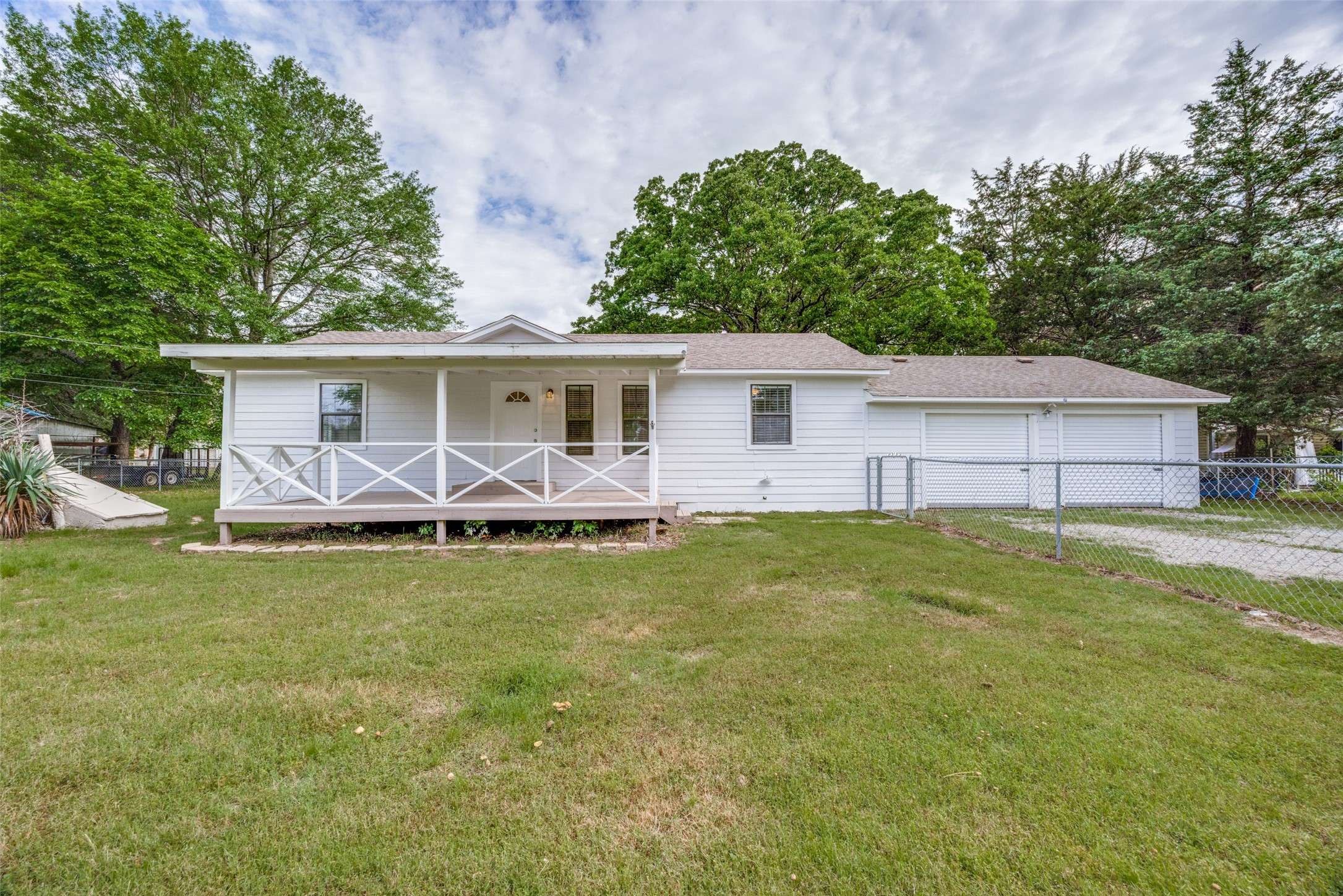 Bonham, TX 75418,1509 Mitchell DR