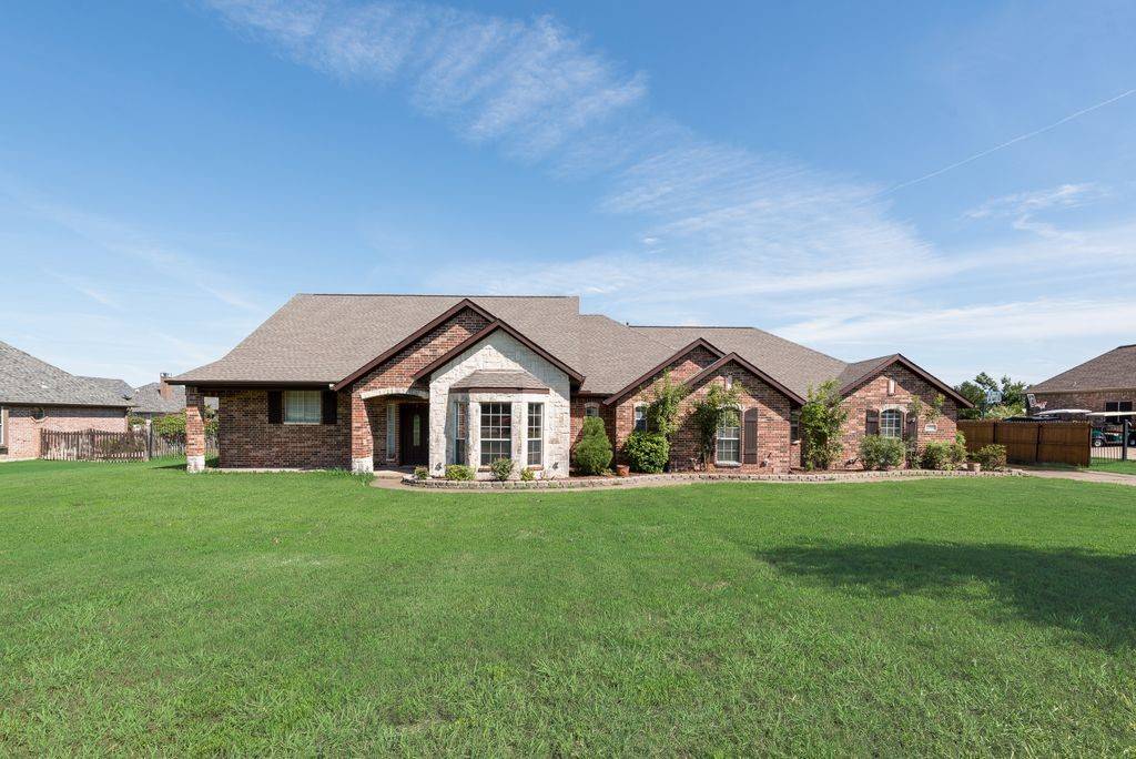 Talty, TX 75126,14088 Waterford