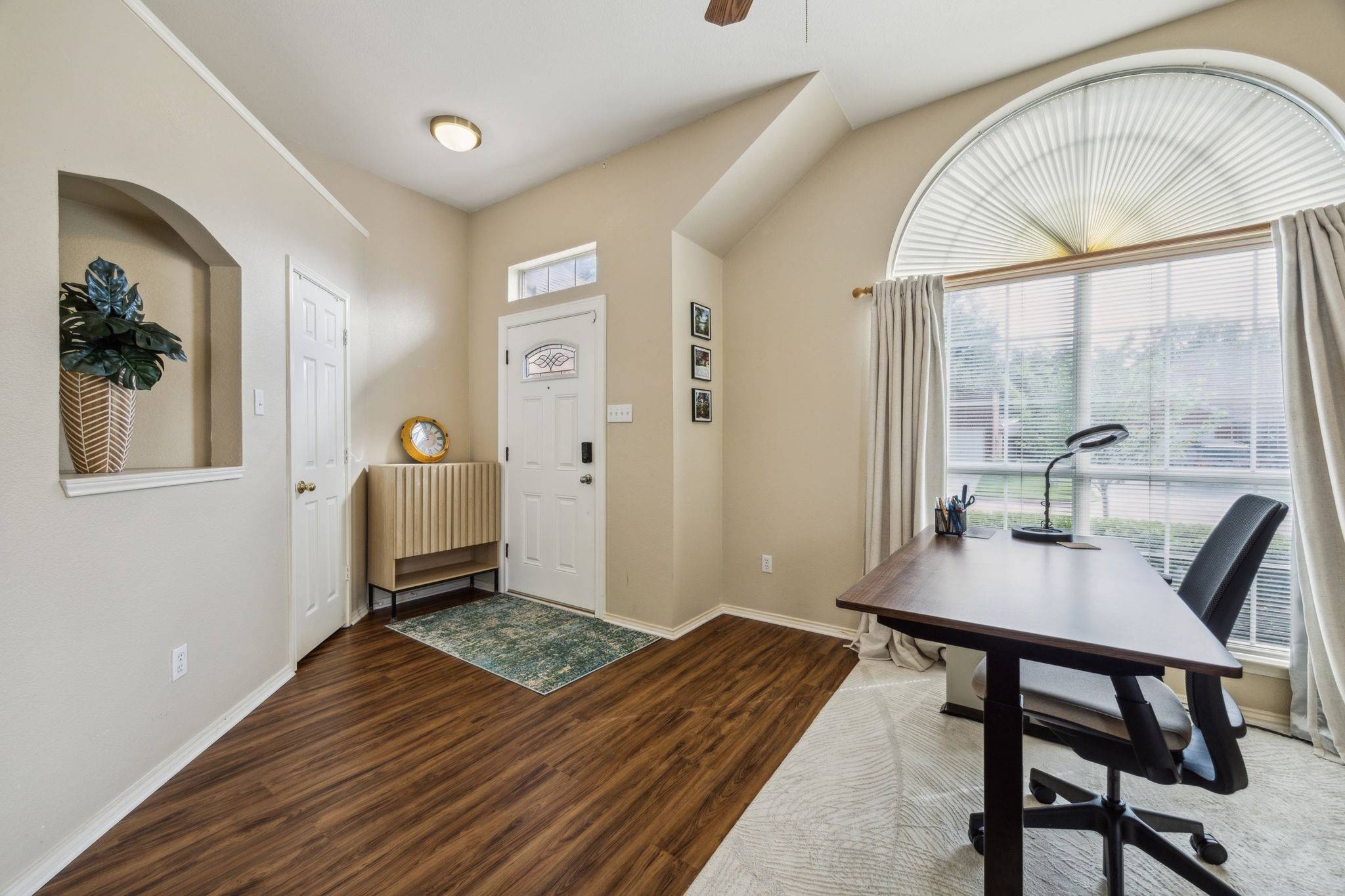 Irving, TX 75063,10119 Andre DR