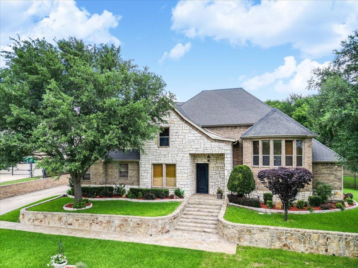Cedar Hill, TX 75104,2221 Southern Oaks DR