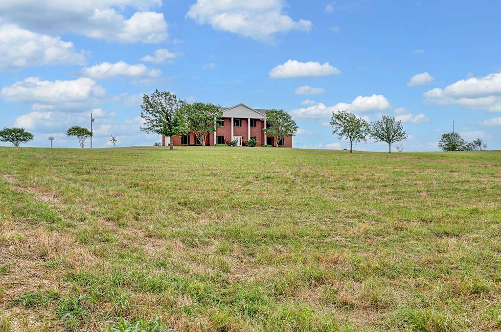 Axtell, TX 76624,804 Heritage Pkwy