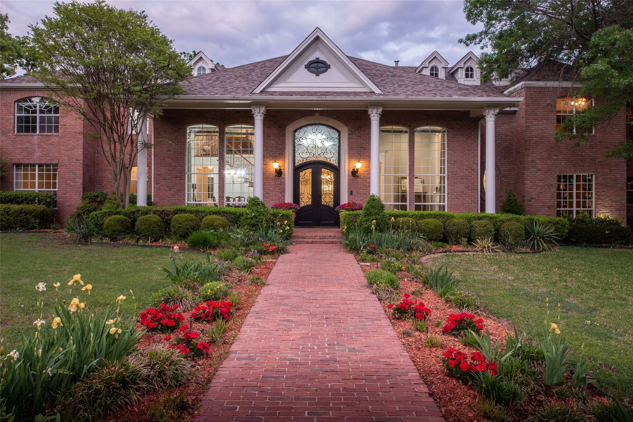 Fairview, TX 75069,880 River Oaks DR