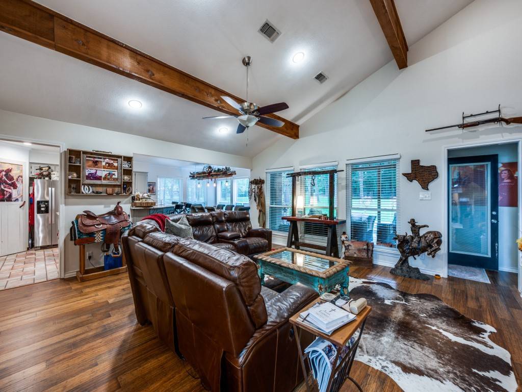 Gainesville, TX 76240,116 Cayuga TRL
