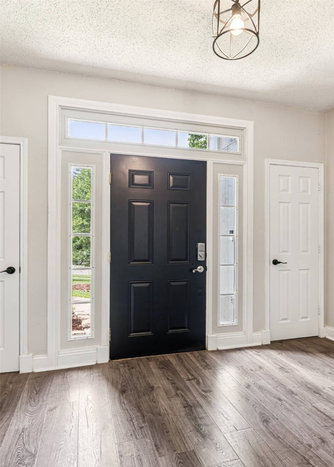 Grapevine, TX 76051,3262 Birch AVE