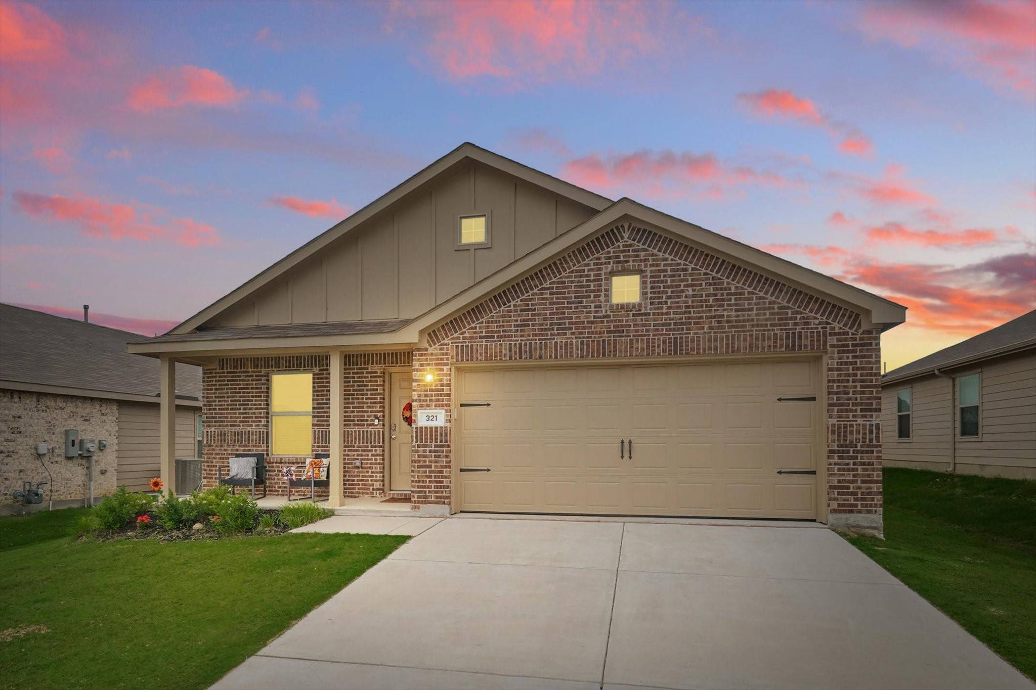 Fort Worth, TX 76052,321 Dry Canyon WAY