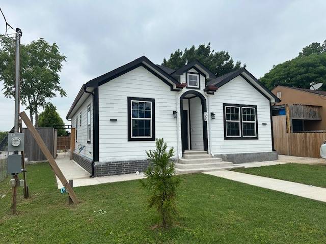 Dallas, TX 75217,703 Neomi AVE