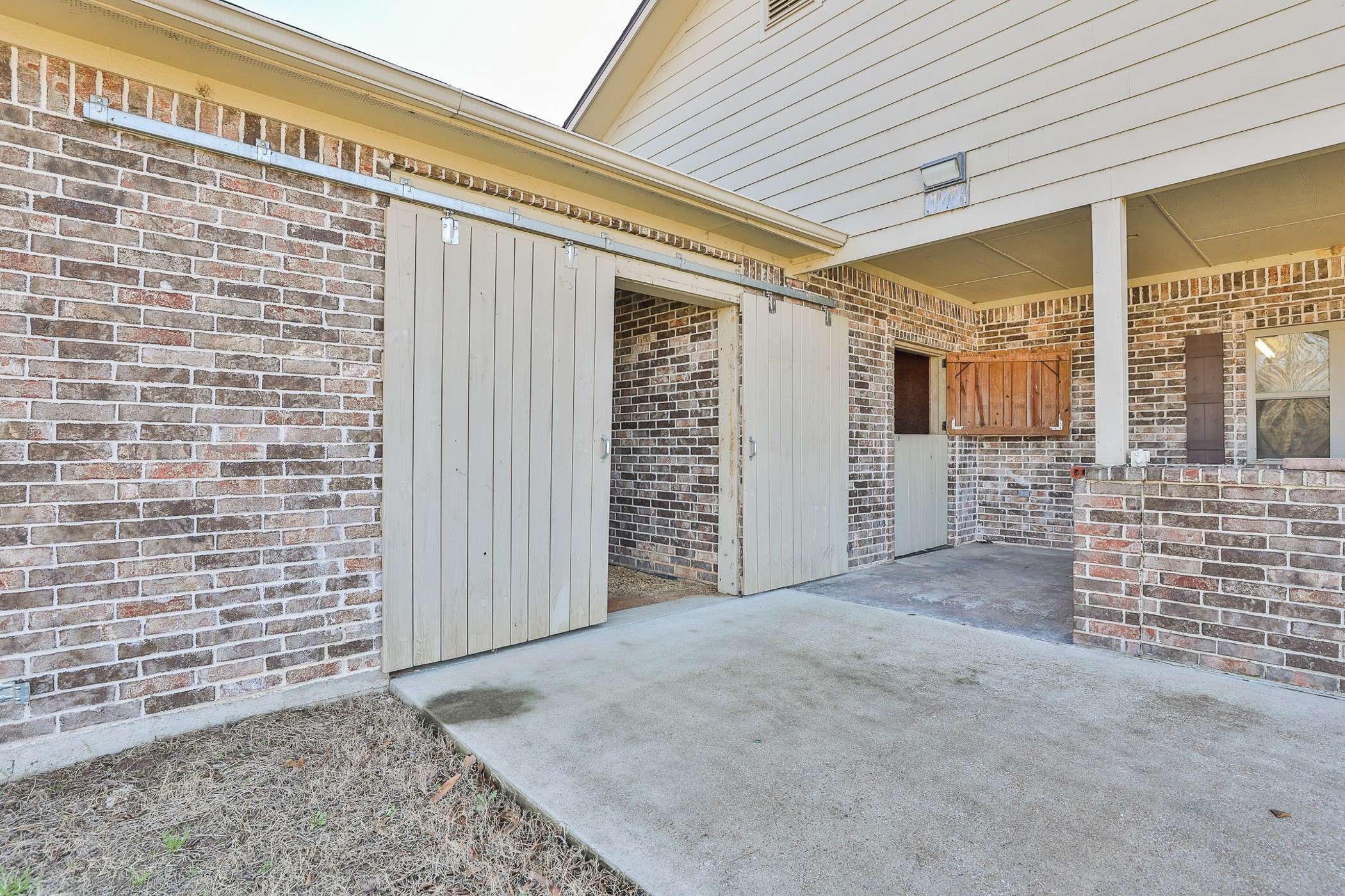 Lindale, TX 75771,23120 SADDLE RIDGE
