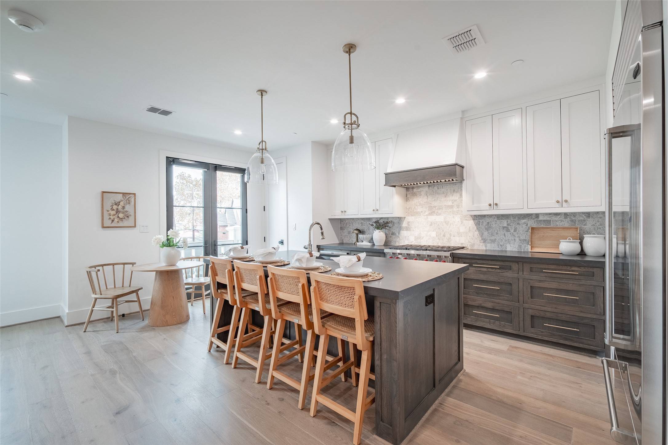 University Park, TX 75205,4525 Emerson AVE #3L
