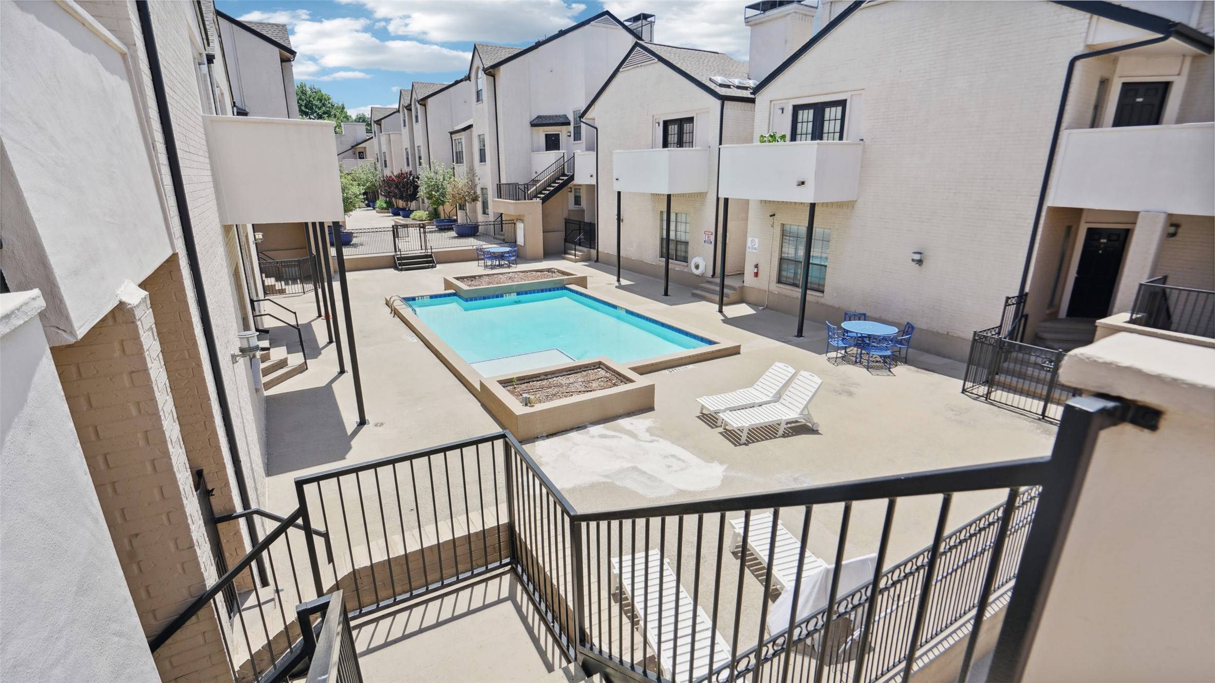 Dallas, TX 75204,3901 Travis ST #230