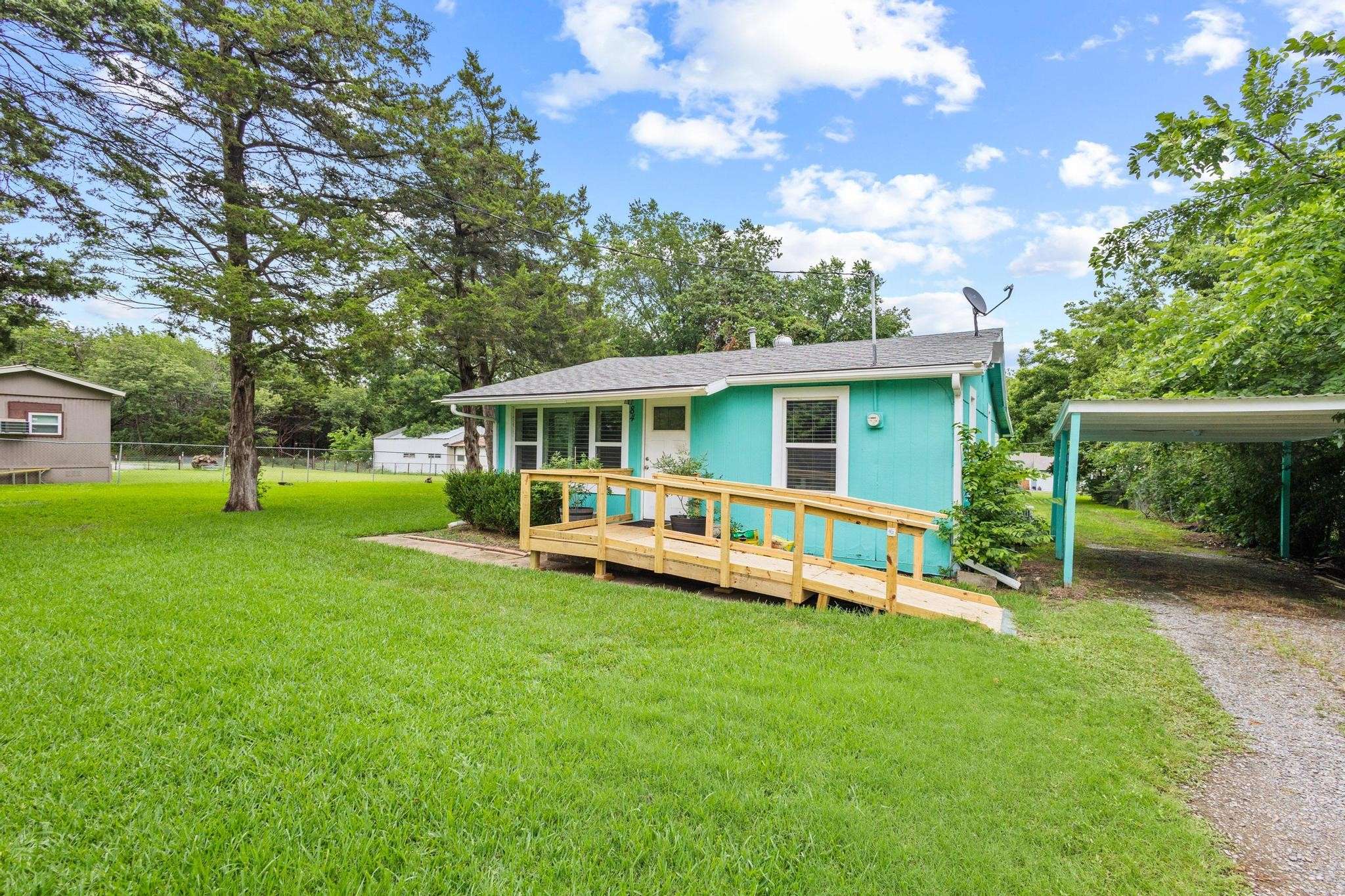 Pottsboro, TX 75076,84 Kristin DR