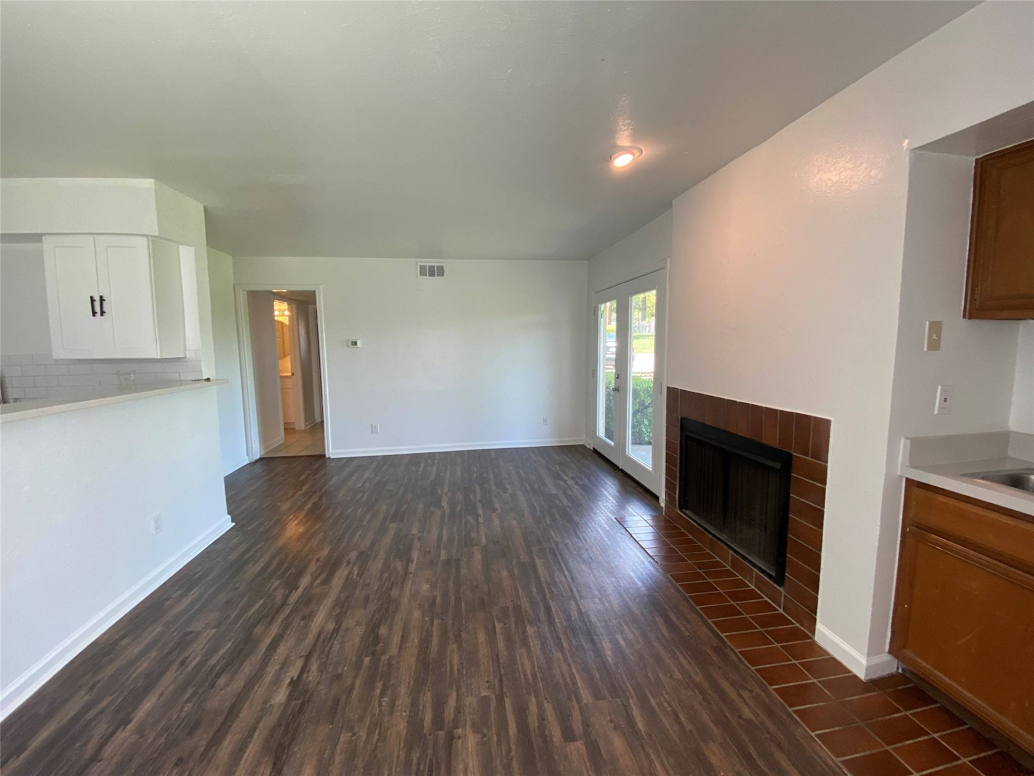 Garland, TX 75043,5909 Lake Hubbard Pkwy #118