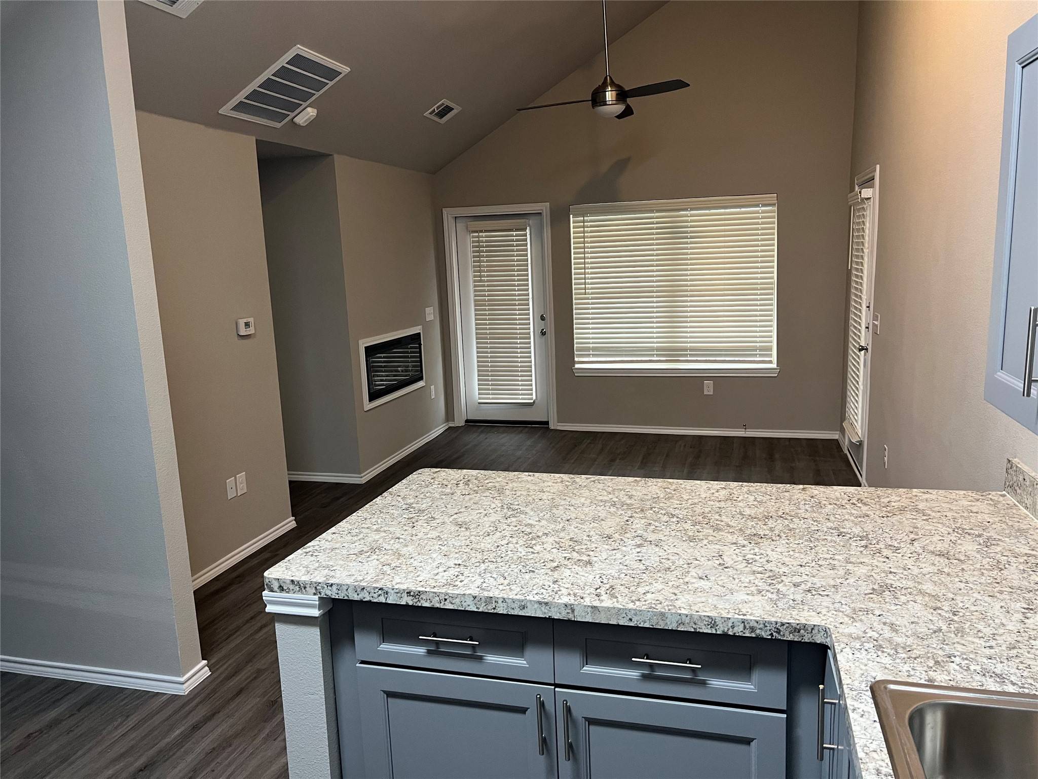 Dallas, TX 75231,6108 Abrams RD #225