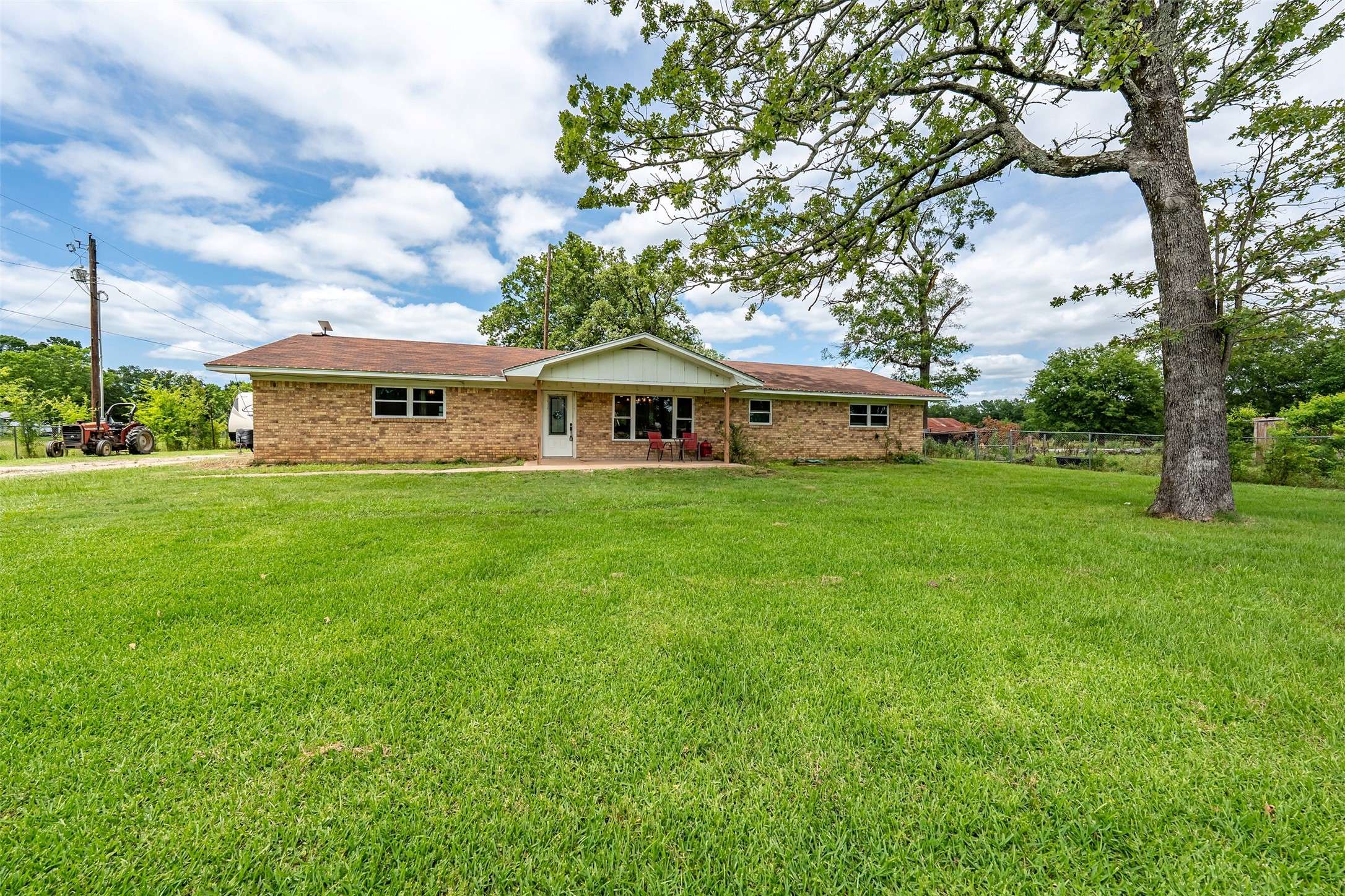 Hawkins, TX 75765,7037 E U.S. HWY 80