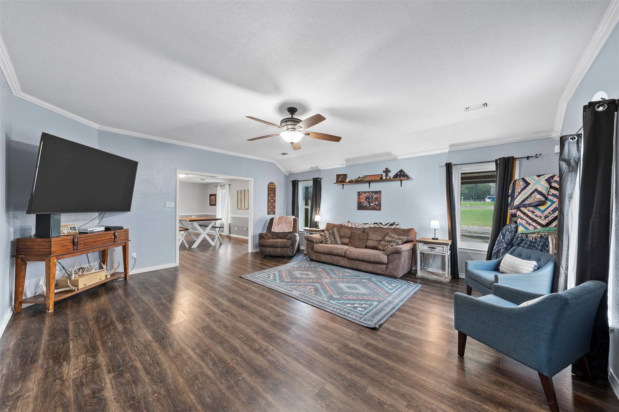 Whitney, TX 76692,104 Oak Hill LOOP