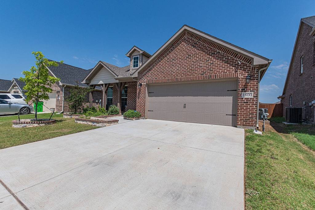 Haslet, TX 76052,1800 Star Fleet DR
