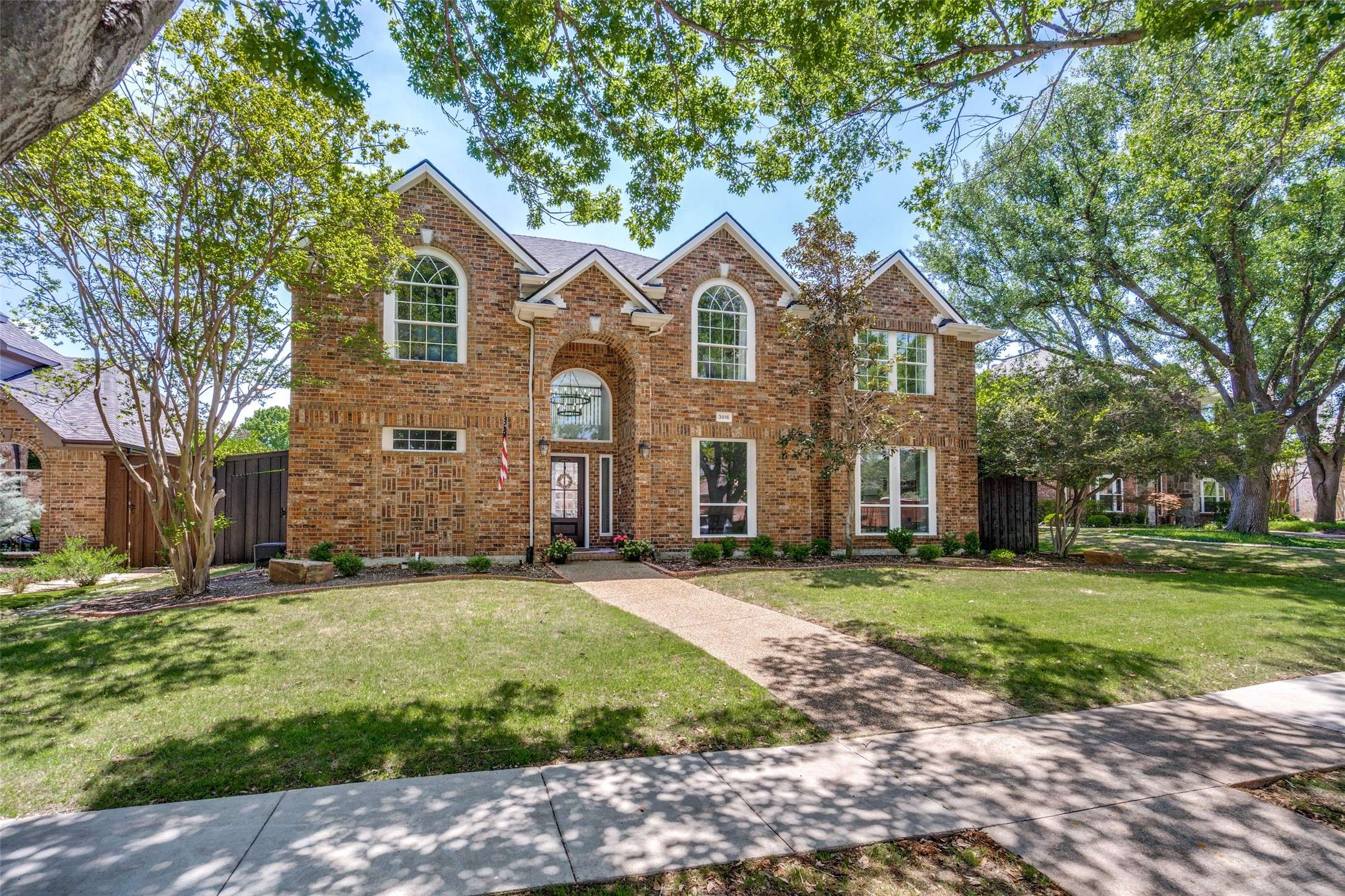 Plano, TX 75025,3916 Boulton CT