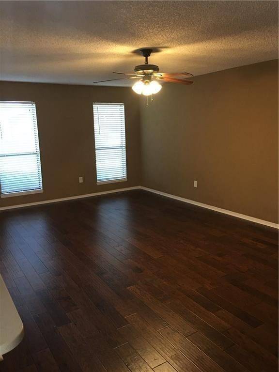 Garland, TX 75040,1828 Angelina DR