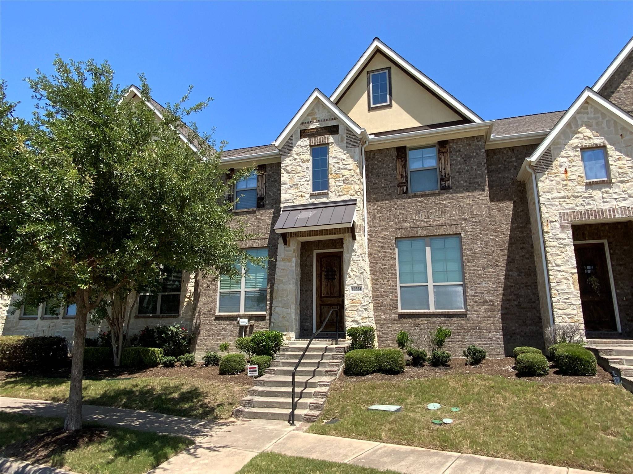 Irving, TX 75063,10534 Tenneyson Ridge DR