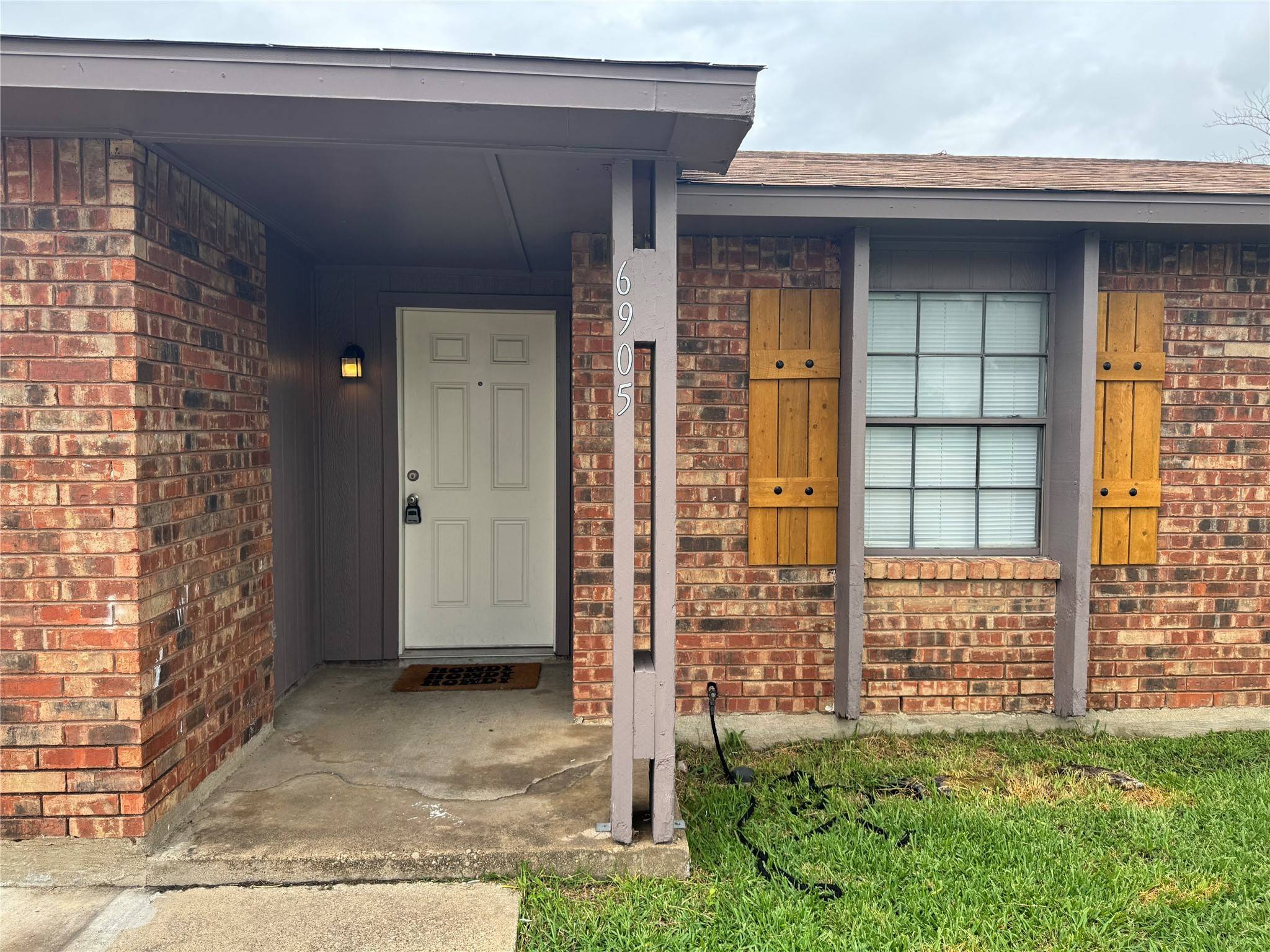 North Richland Hills, TX 76182,6905 Glendale DR