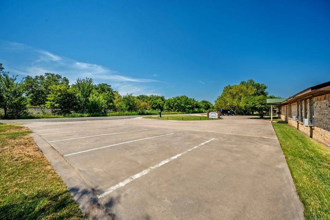 Pottsboro, TX 75076,308 Front ST