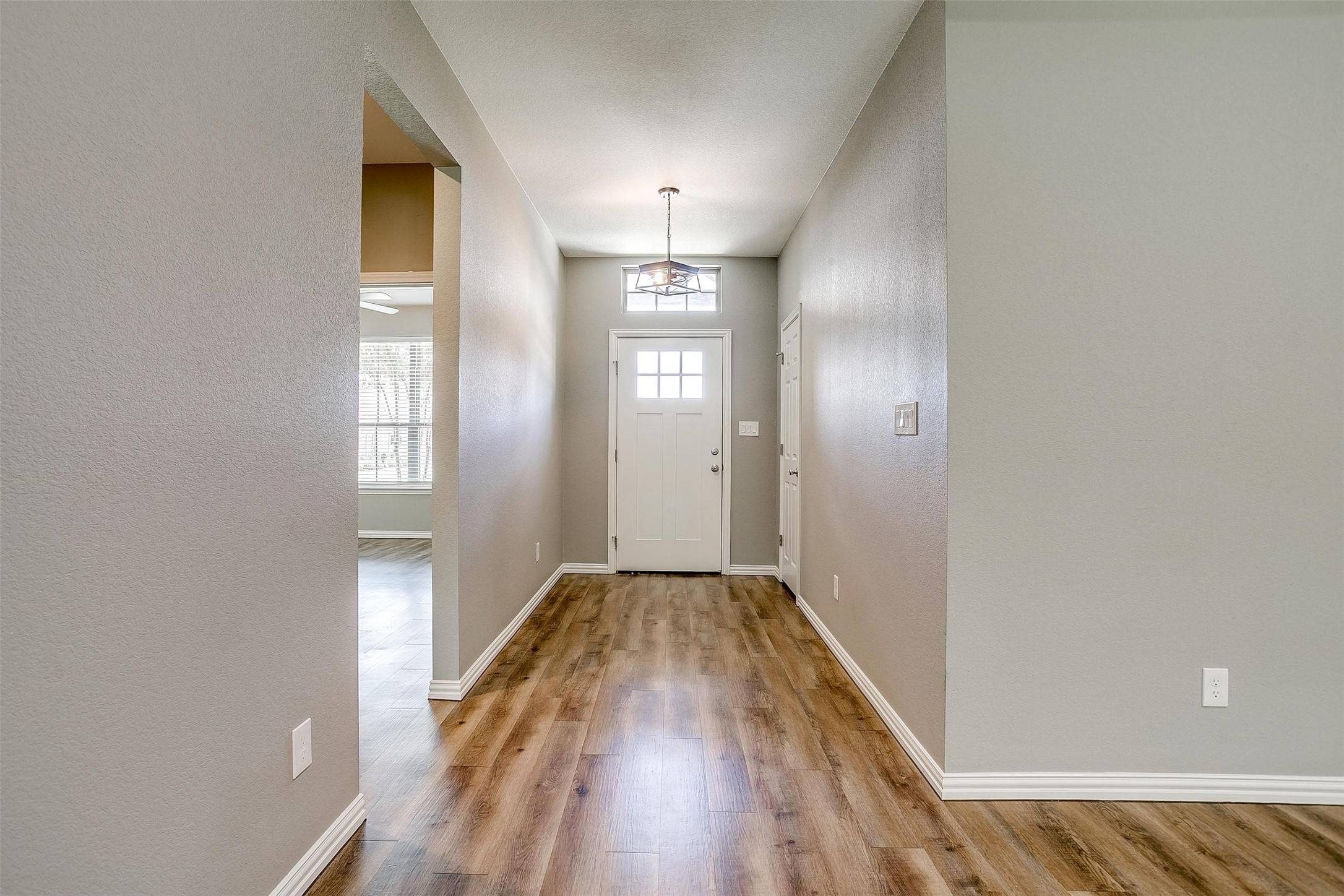 Weatherford, TX 76087,430 Mitchell BLVD