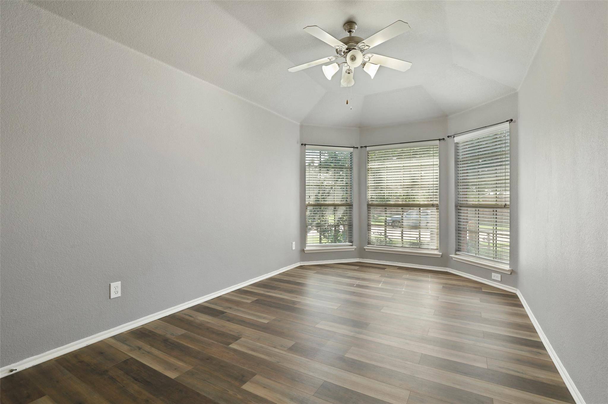 Mckinney, TX 75071,2404 Slalom DR